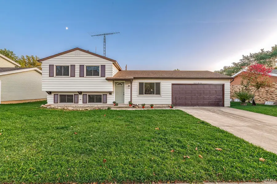 1942 Thornhill Drive, South Bend, IN 46614 - #3