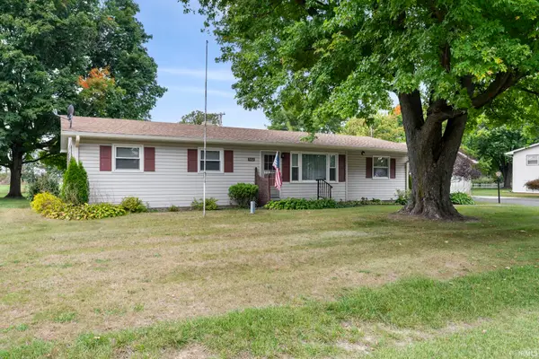 562 S Meadow Lane W Drive, Frankfort, IN 46041