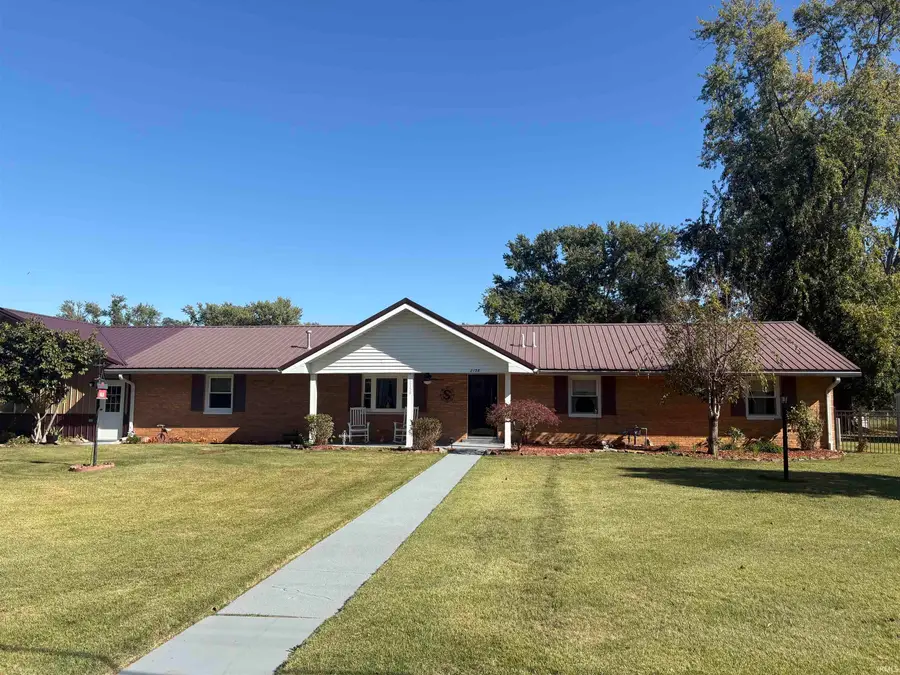 2158 S Sievers Road, Vincennes, IN 47591 - #2