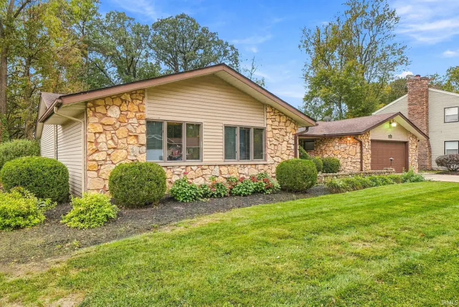 2215 W Woodmont Drive, Muncie, IN 47304 - #3