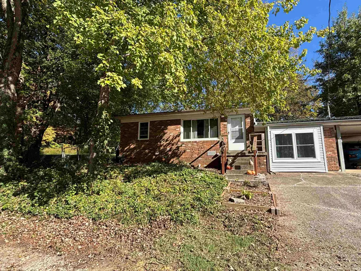 11220 Sharon Drive, Evansville, IN 47712 - #1