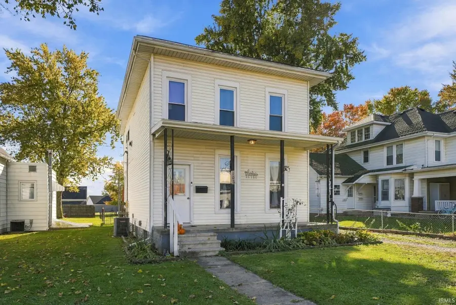 107 W Ellsworth Street, Columbia City, IN 46725 - #3