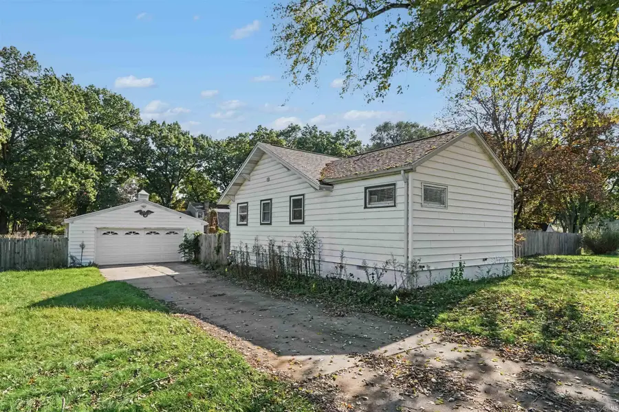 52424 Scott Street, South Bend, IN 46637 - #2
