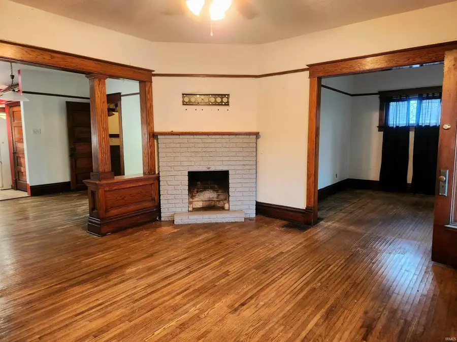 801 Wheatland Avenue, Logansport, IN 46947 - #2