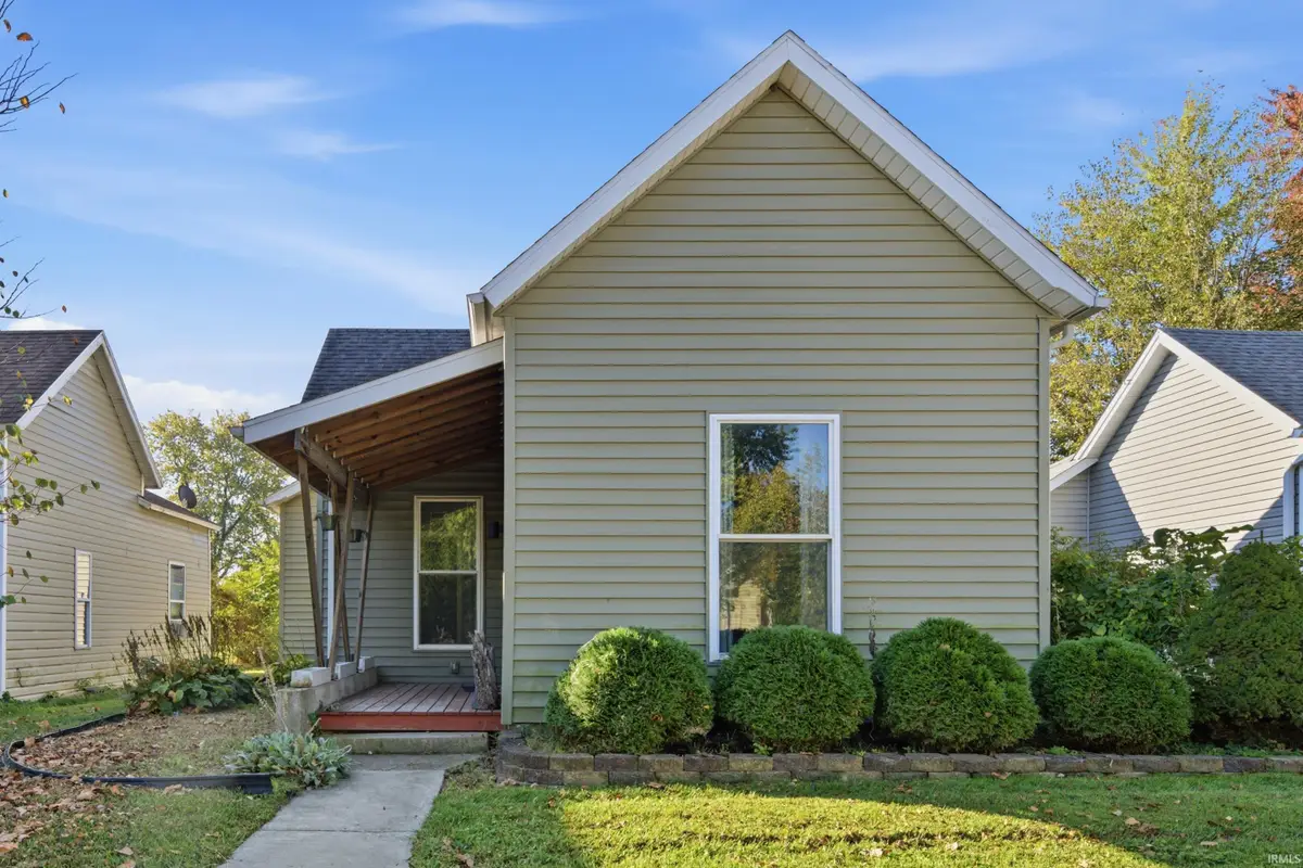 1211 W 10th Street, Muncie, IN 47302 - #1