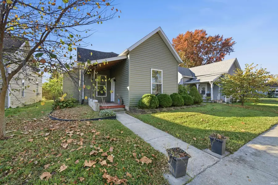 1211 W 10th Street, Muncie, IN 47302 - #2