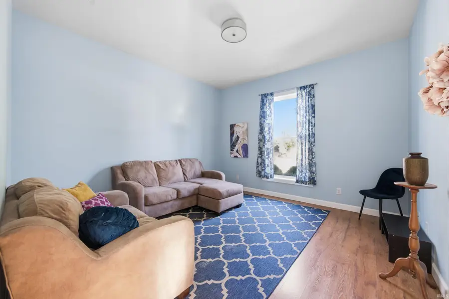 1211 W 10th Street, Muncie, IN 47302 - #3