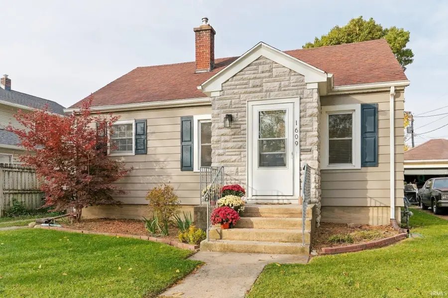 1609 Rumsey Avenue, Fort Wayne, IN 46808 - #3