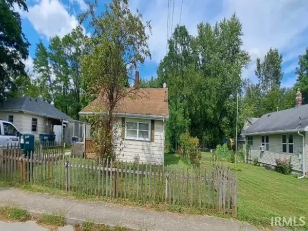 2606 E 8th Street, Muncie, IN 47302