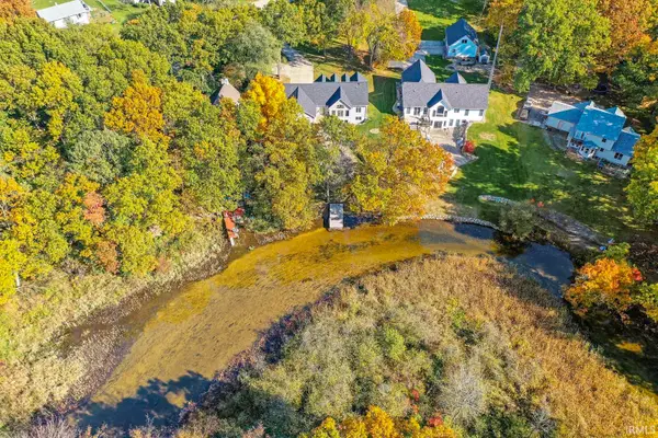 52405 Winding Water Lane, Elkhart, IN 46514