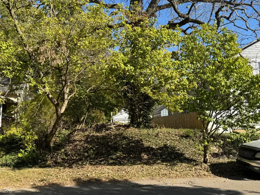 405 Jefferson Avenue, Indianapolis, IN 46201 - Image #2