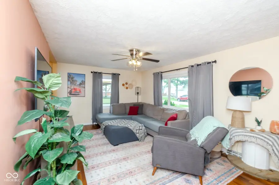 525 Park Avenue, Greenwood, IN 46143 - #3