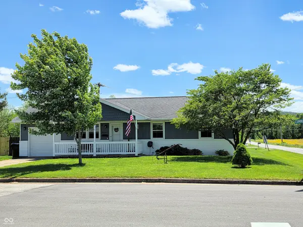 120 W Cummings Street, Brownstown, IN 47220