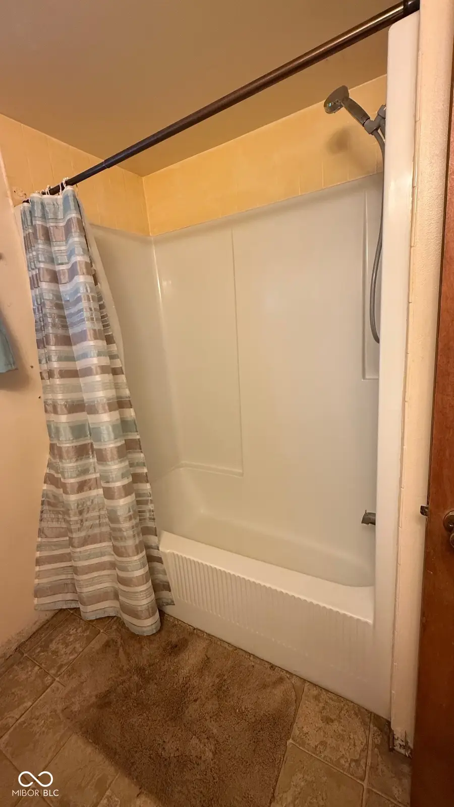 9 E Reel Avenue, Vincennes, IN 47591 - Image #2