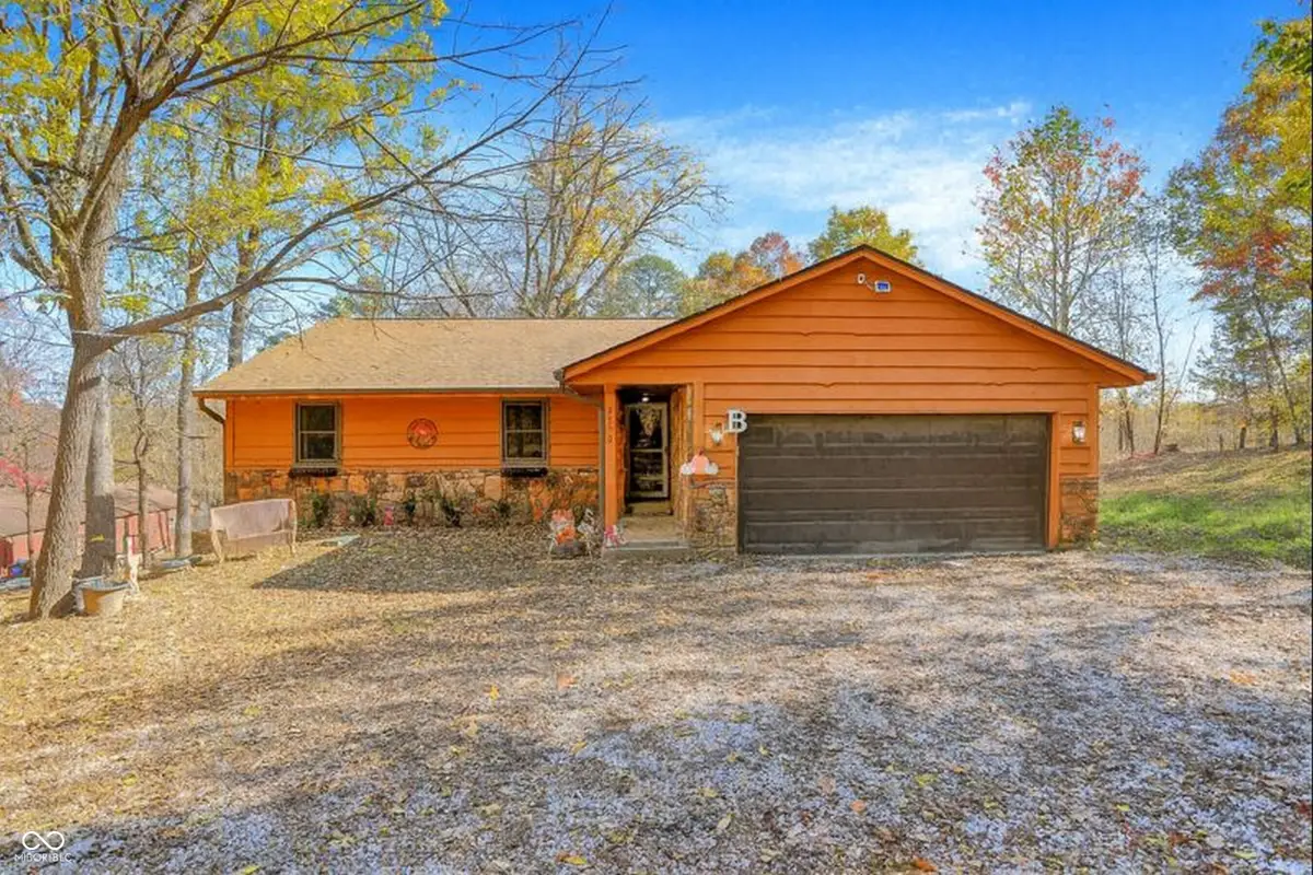 3320 Pine Wood Drive, Spencer, IN 47460 - #1