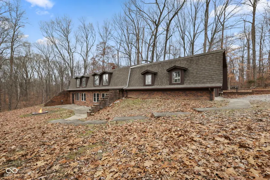 585 Hinshaw Drive, Nineveh, IN 46164 - #3