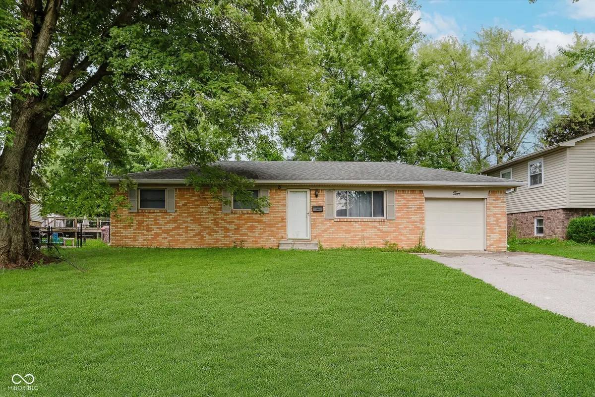 5 Whitewood Court, Beech Grove, IN 46107 - Image #1