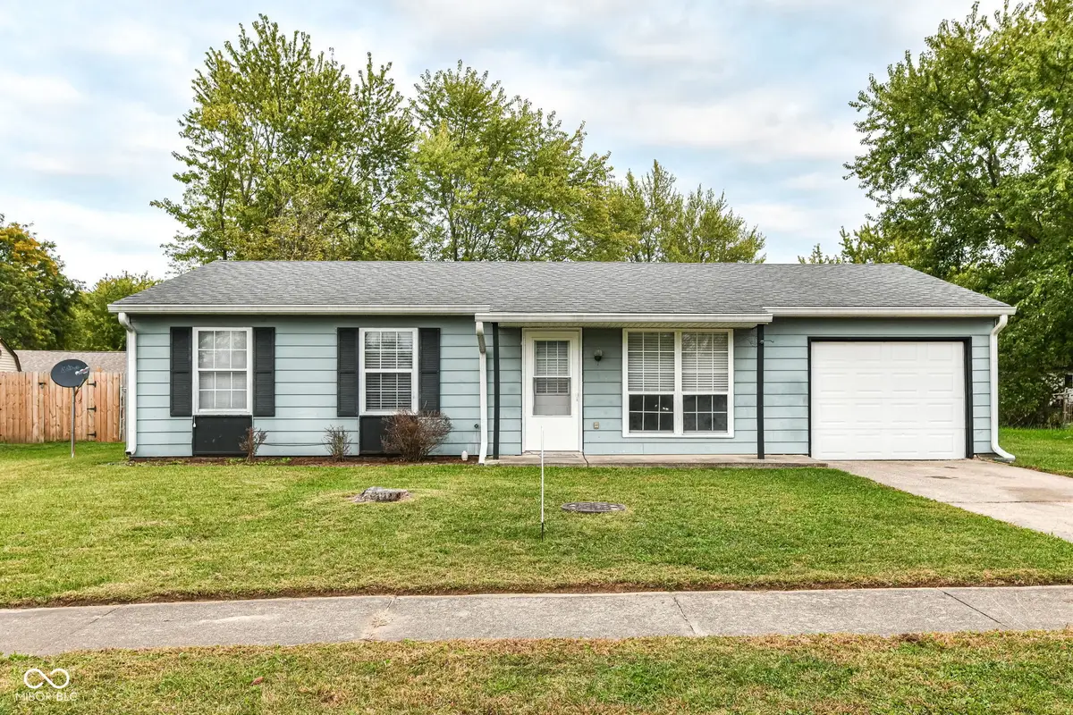 5427 Straw Hat Drive, Indianapolis, IN 46237 - Image #1