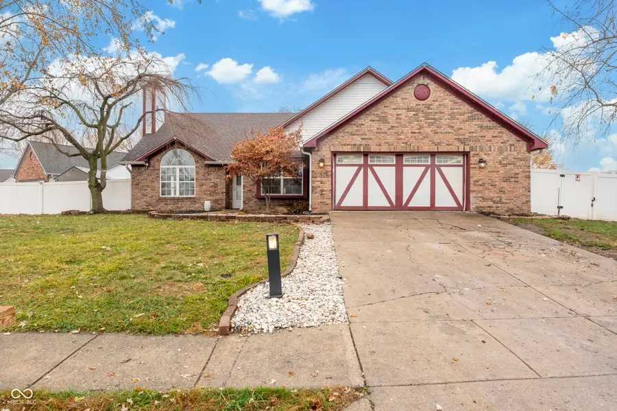 7674 Doone Valley Court, Avon, IN 46123 - Image #3