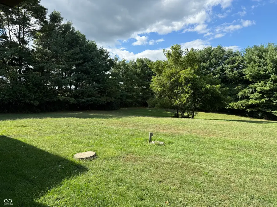 5668 S 50 W, Trafalgar, IN 46181 - Image #3