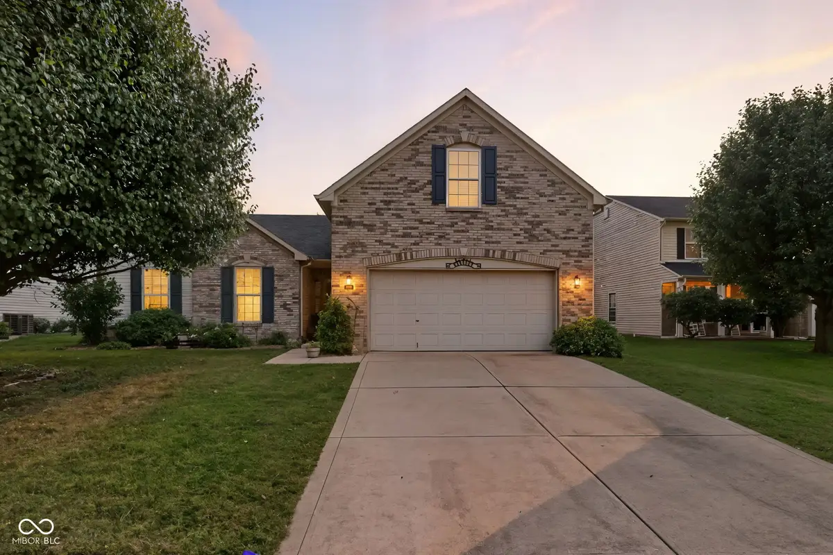 1085 Sycamore Court, Greenwood, IN 46143 - Image #1