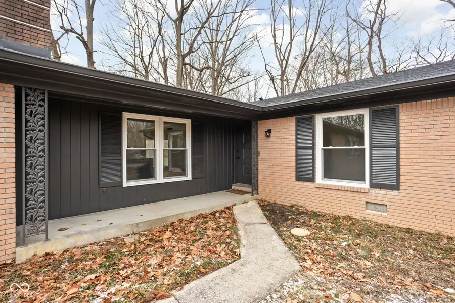 9114 Crestview Drive, Indianapolis, IN 46240 - Image #3