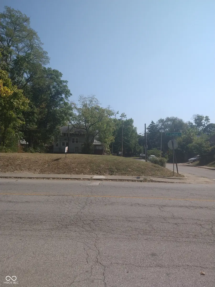 3703 Central Avenue, Indianapolis, IN 46205 - #2