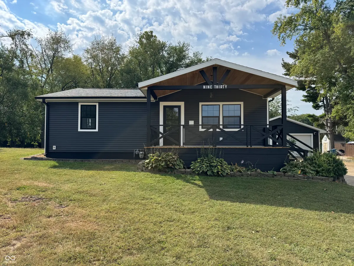 930 Sunset Drive, Covington, IN 47932 - Image #1