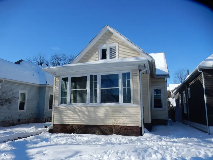 1205 S 8th Street, Terre Haute, IN 47802 - Image #2