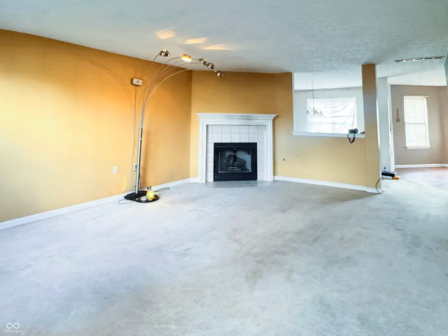 2308 Valley Creek W Lane, Indianapolis, IN 46229 - Image #2