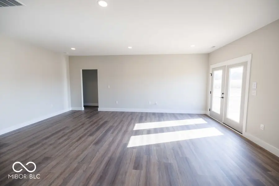 110 Pin Oak Road, Spencer, IN 47460 - Image #2