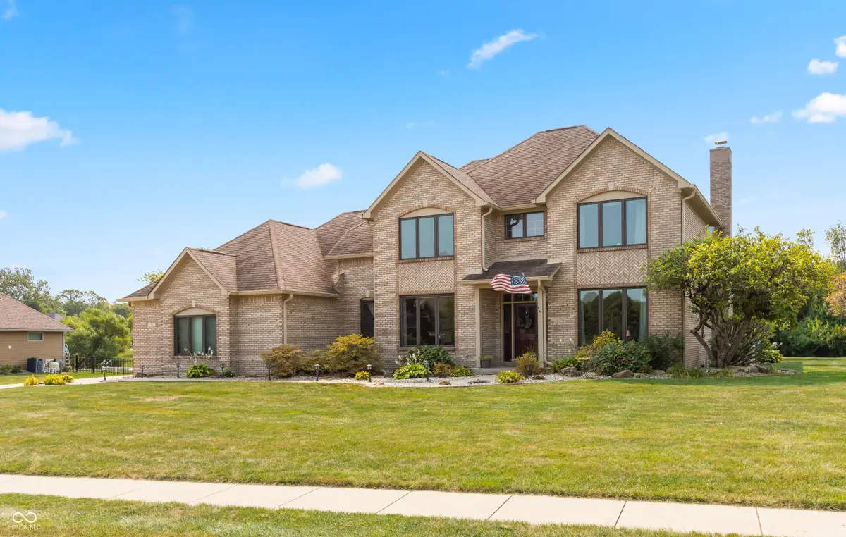 69 Woodfield, Danville, IN 46122 - Image #1