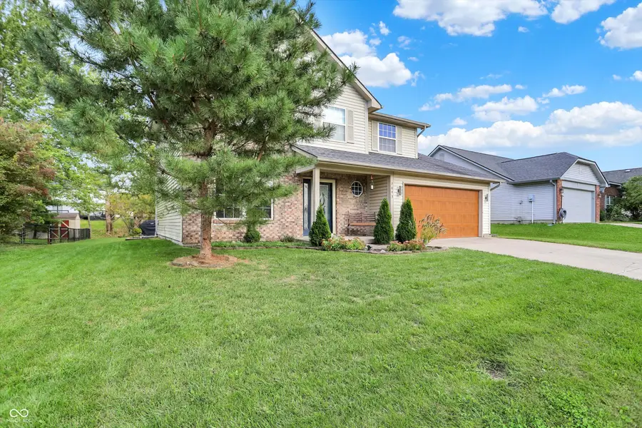 7843 Almond Drive, Indianapolis, IN 46237 - Image #2