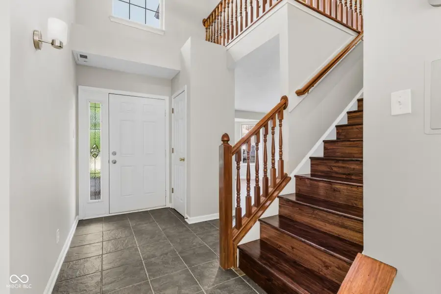 10873 Glazer Way, Fishers, IN 46038 - Image #3