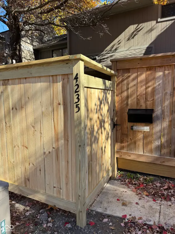 4235 Foxglove Trace, Indianapolis, IN 46237