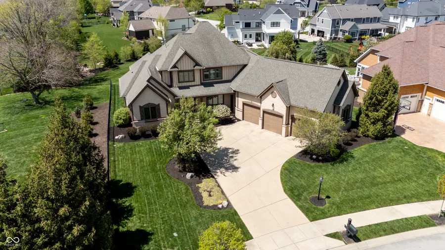 10138 Backstretch Row, Fishers, IN 46040 - Image #2