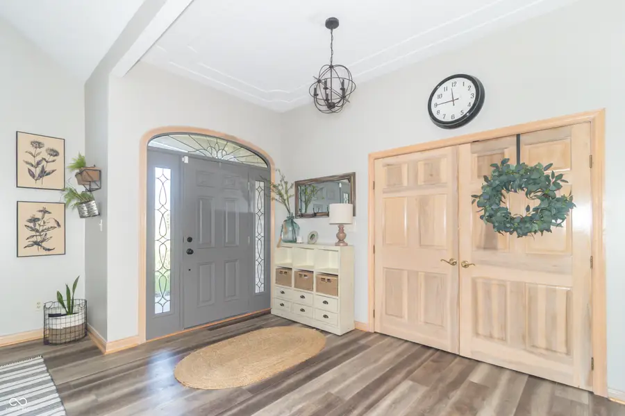 1057 N Cambridge Court, Greenfield, IN 46140 - #3