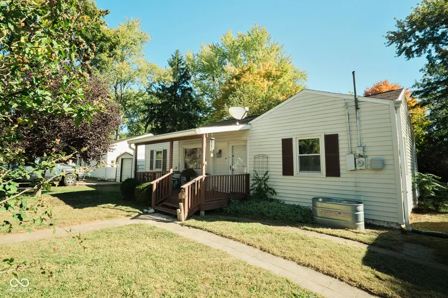 910 S Umbarger Road, Muncie, IN 47304 - Image #2