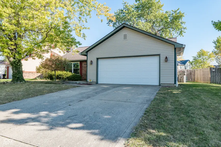 10126 Park Ridge Drive, Indianapolis, IN 46229 - Image #3
