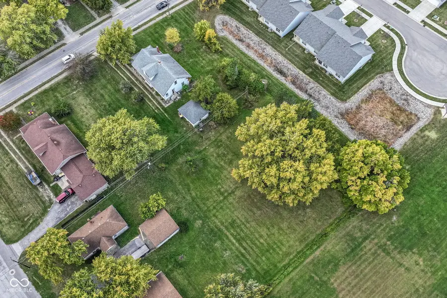 415 N 17th Avenue, Beech Grove, IN 46107 - Image #3