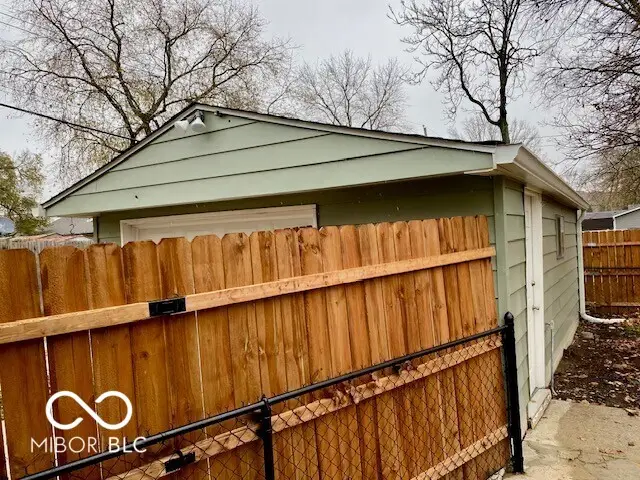 1121 Alton Street, Beech Grove, IN 46107 - Image #3