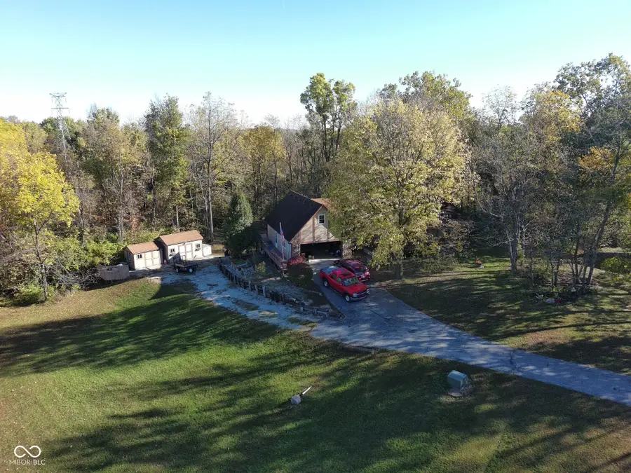 1602 W Plantation Row, Greenfield, IN 46140 - Image #3