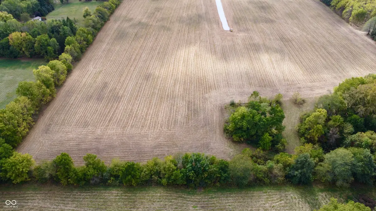 00 1050 County Road S, Fall Creek, IN 46202 - Image #1