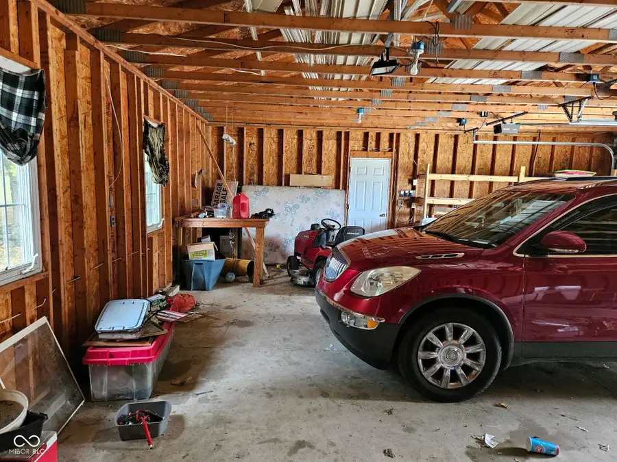 306 W Clyde Street, Frankton, IN 46044 - Image #2