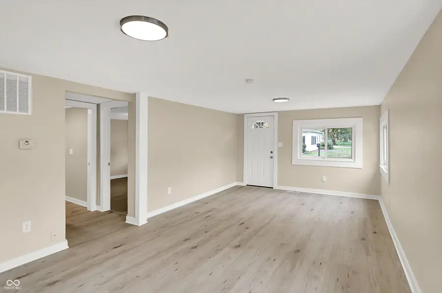 201 W Burnside Avenue, Fairland, IN 46126 - Image #3
