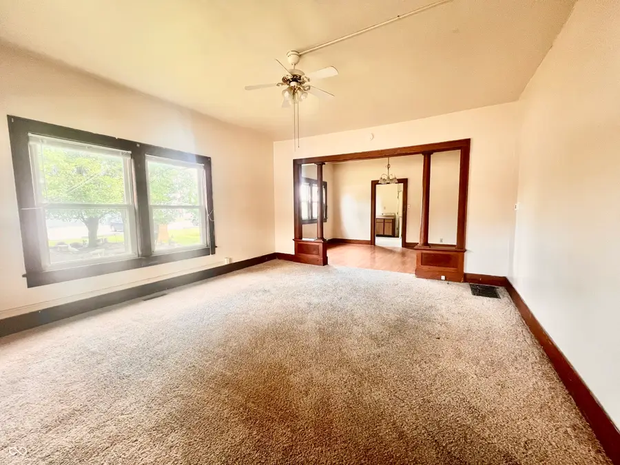 250 252 W Washington Street, Frankfort, IN 46041 - Image #3