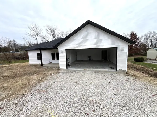 32 Ashley Street, Spencer, IN 47460