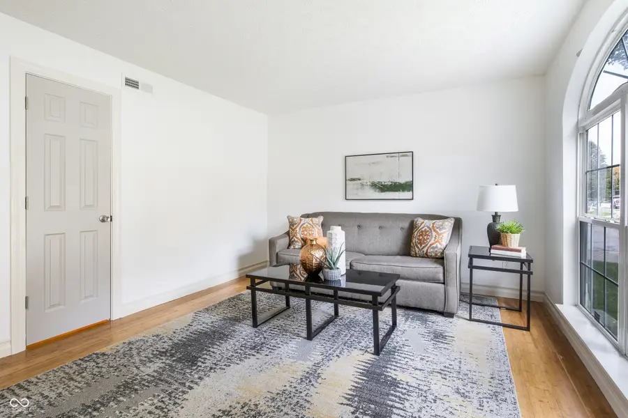 2248 Salem Park Drive, Indianapolis, IN 46239 - Image #2