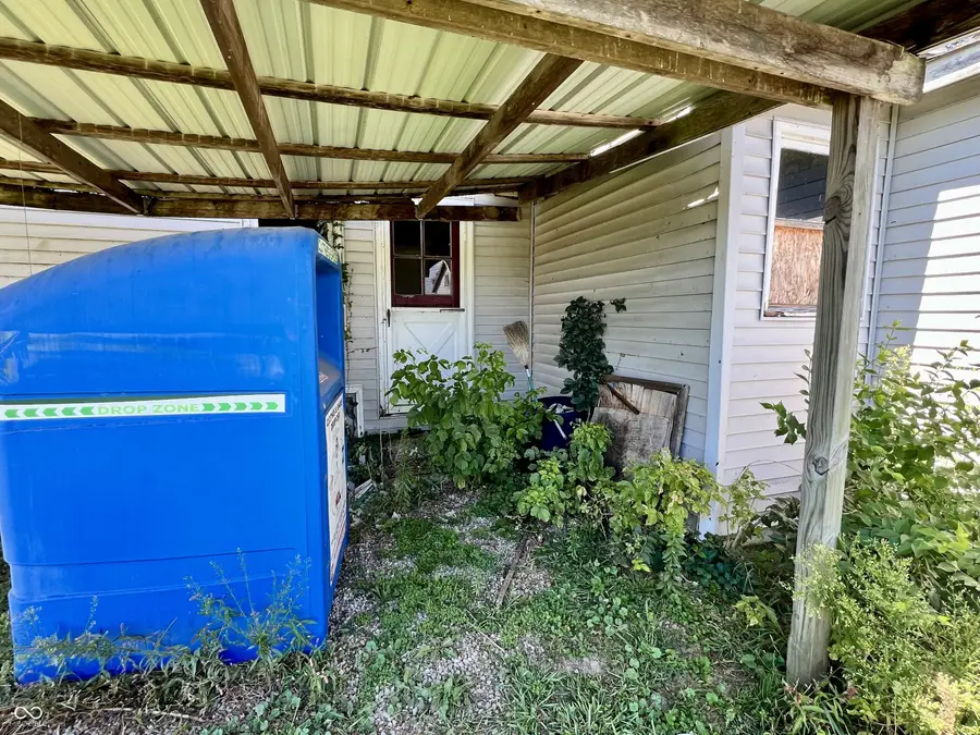 9288 W State Road 44, Manilla, IN 46150 - Image #3