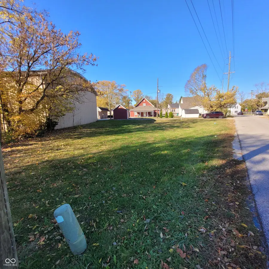 7 Harrison Avenue, Whitestown, IN 46075 - Image #2